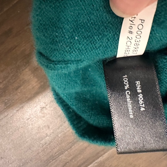 Boston Proper dark green Off-Shoulder Sweater - Picture 3 of 5